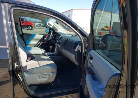 2013 Toyota Sequoia Platinum 5.7L V8 from USA, damaged, VIN 5TDDW5G12DS090296